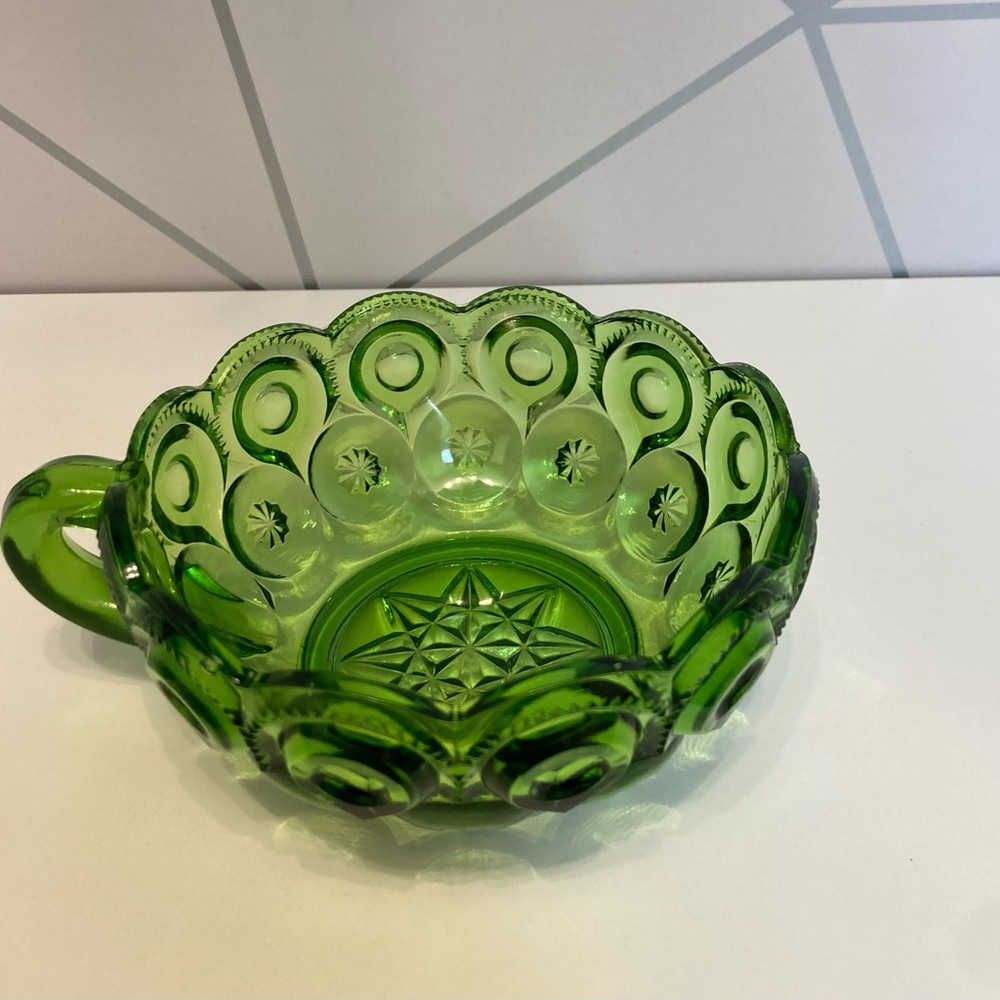 VINTAGE LE SMITH MOON AND STARS NAPPY BOWL GREEN.